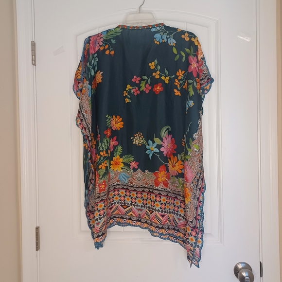 Johnny Was Magdalene Silk Embroidered Boho Multicolor Poncho Tunic Top Sz Med - Picture 4 of 9
